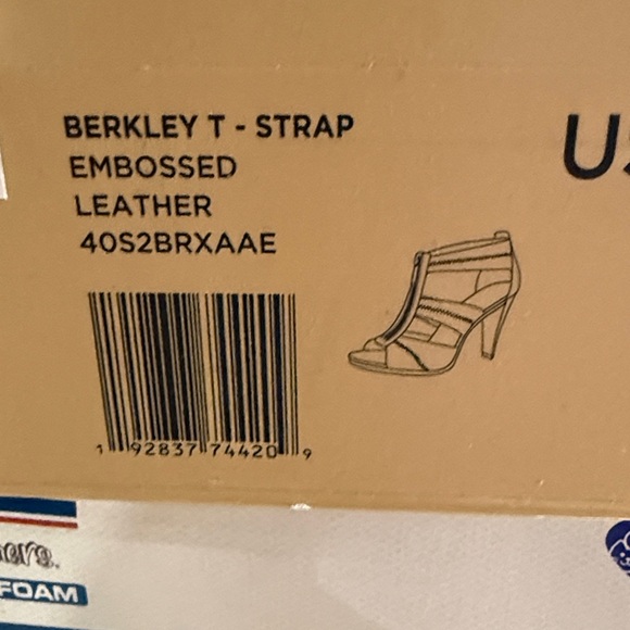 MICHAEL Michael Kors Taupe Strappy Heels - Picture 4 of 4